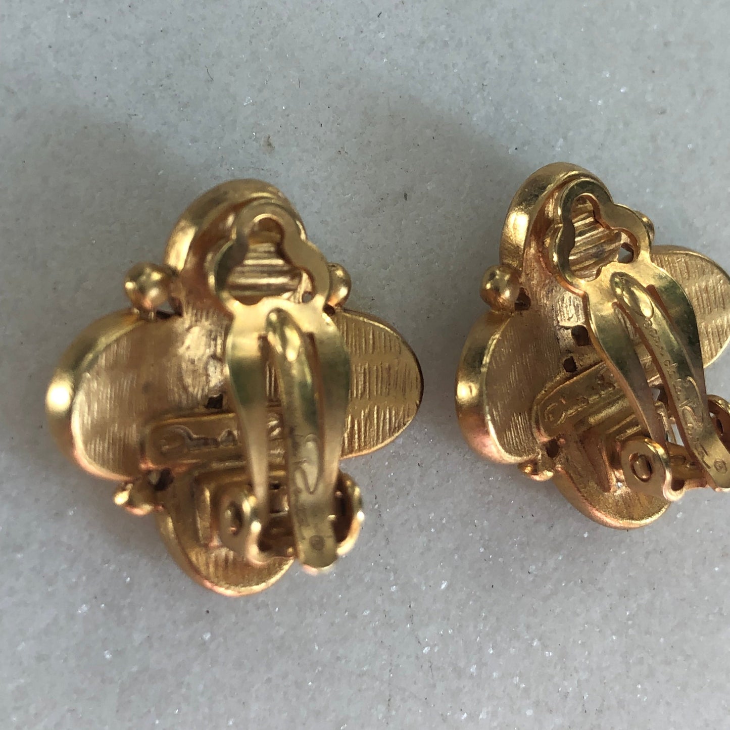 Vintage Oscar De La Renta earrings clip on logo brown enamel