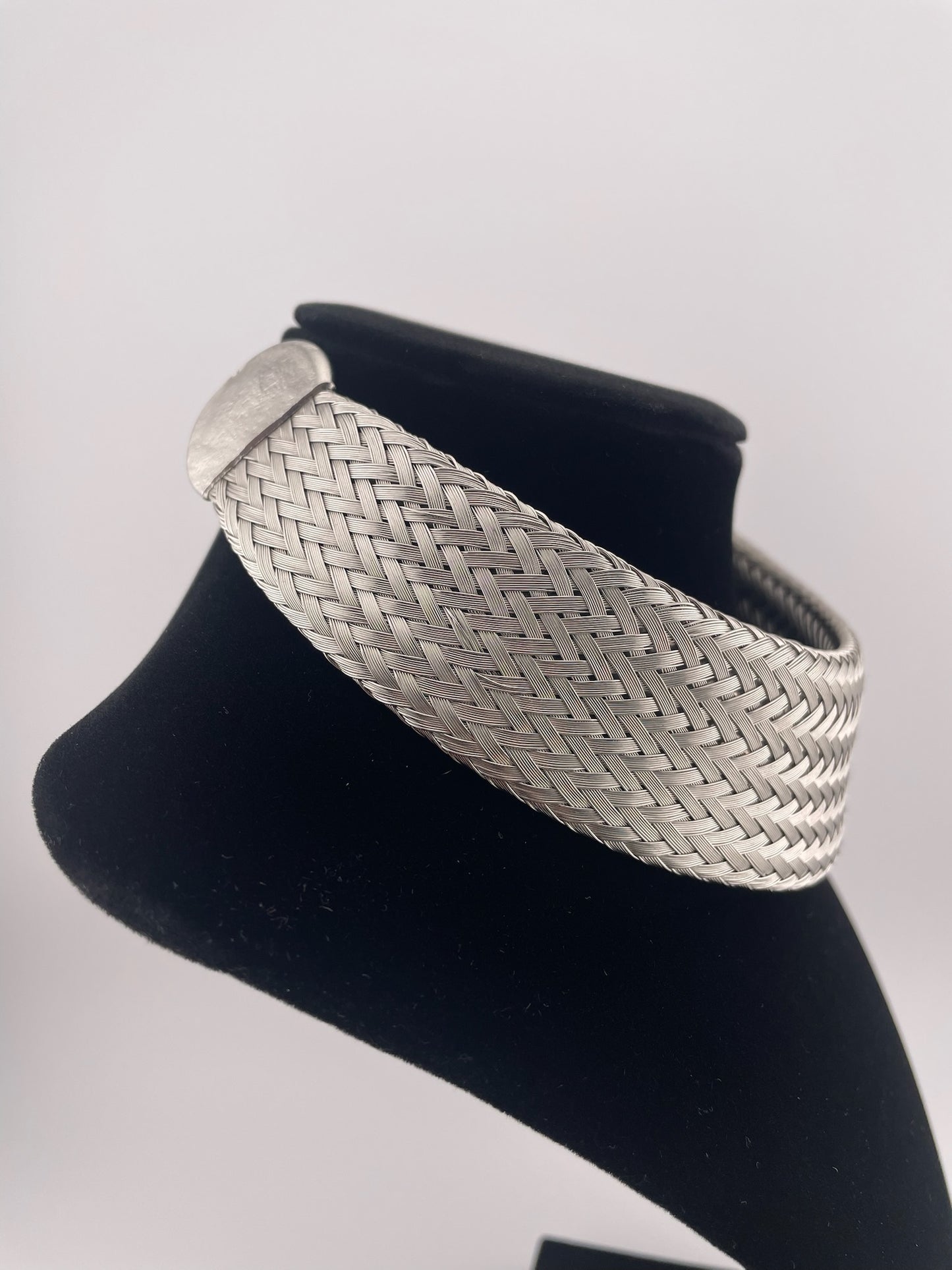 Vintage Wire Cuff Collar Choker