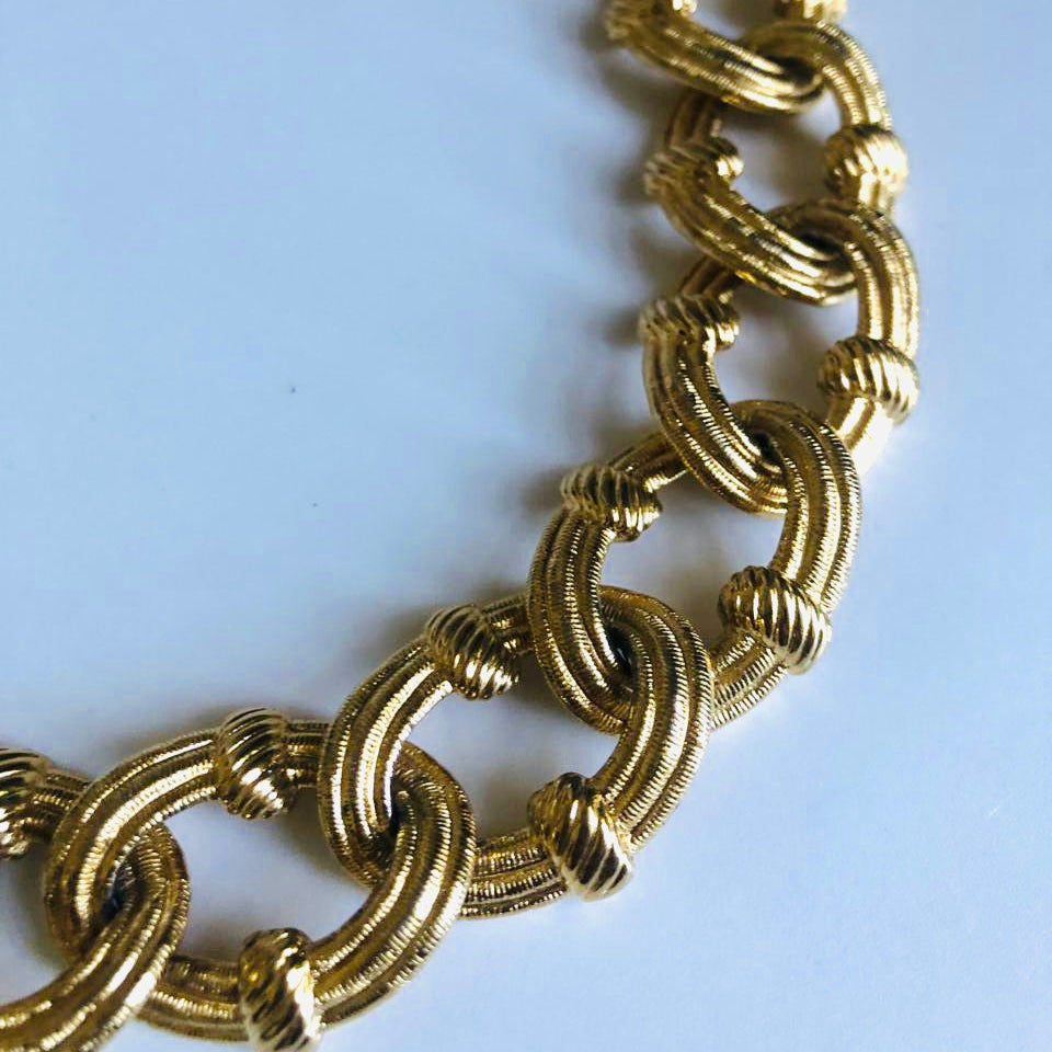 Vintage Anne Klein necklace chain texture gold tone