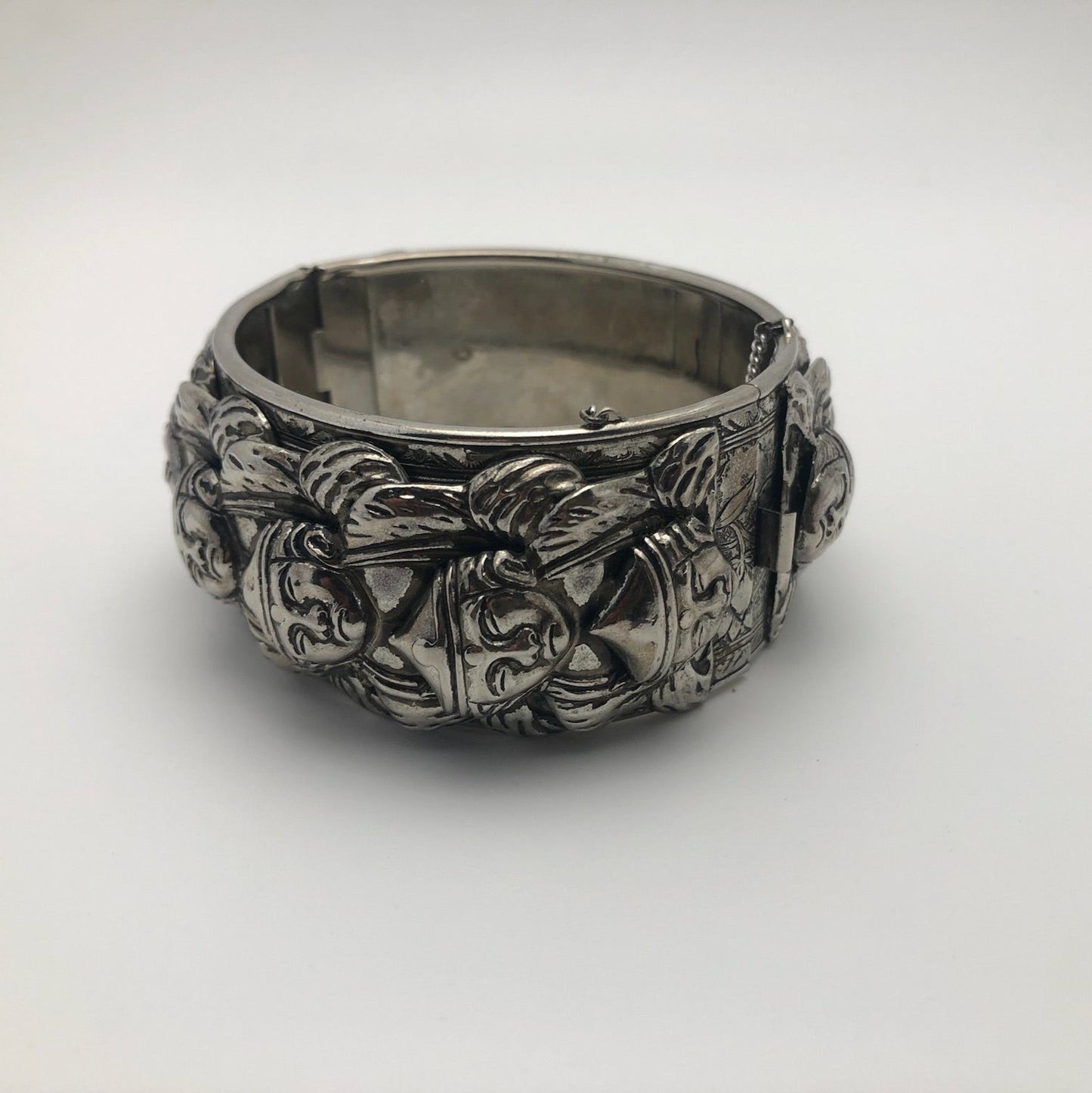 Vintage Vargas Hinged Bangle Bracelet