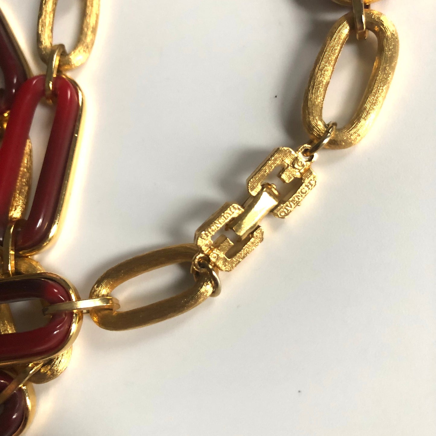 Vintage GIVENCHY necklace chain links lucite gold metal 80s