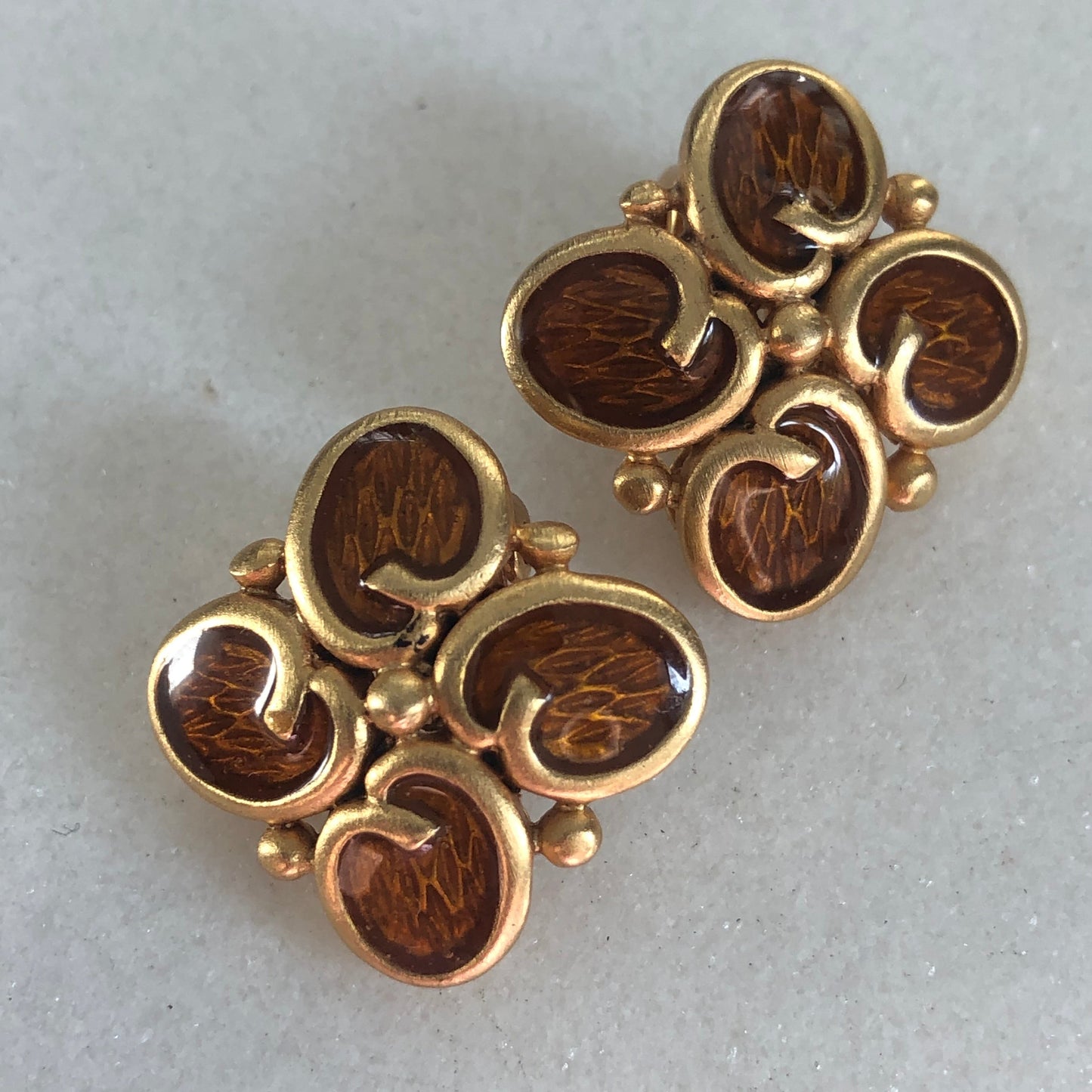 Vintage Oscar De La Renta earrings clip on logo brown enamel