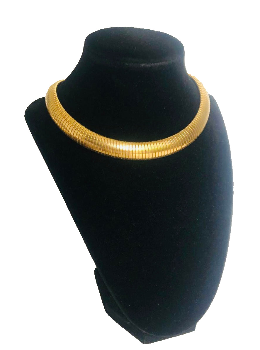 Vintage necklace omega gold tone