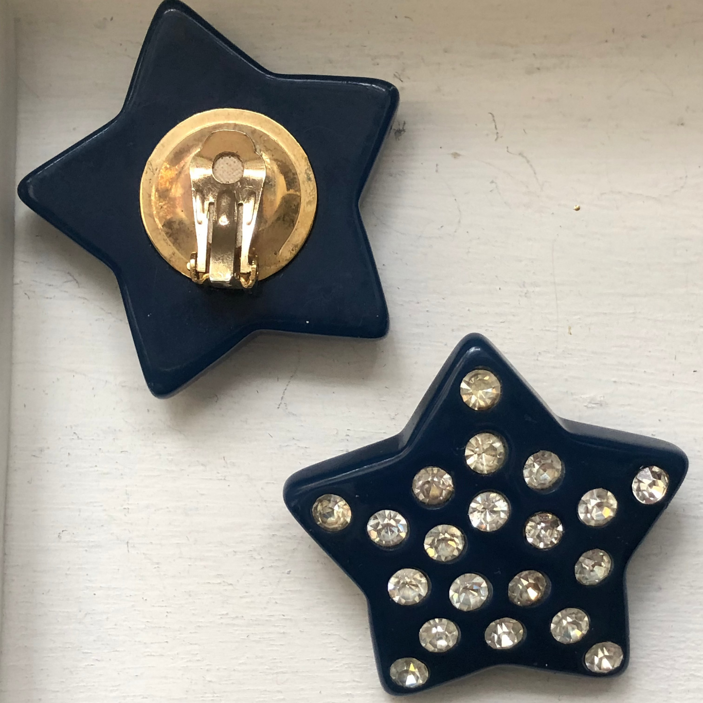 Vintage star earrings clip on large plastic disco glam