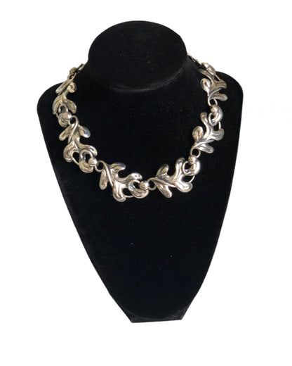 Vintage Napier necklace silver plate oak  leaf links