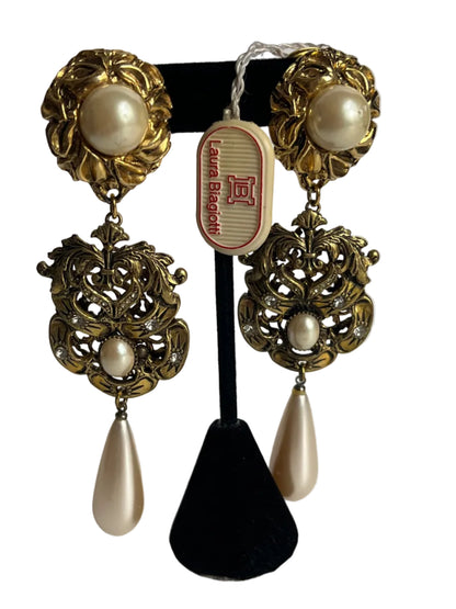 Vintage Laura Biagiotti earrings clip on dangle