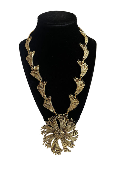 Vintage necklace chunky pendant textured 1960’s