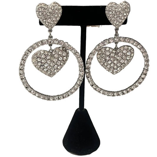 Vintage earrings clip on heart rhinestones 1980’s