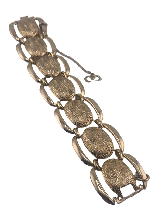 Vintage MONET bracelet textured