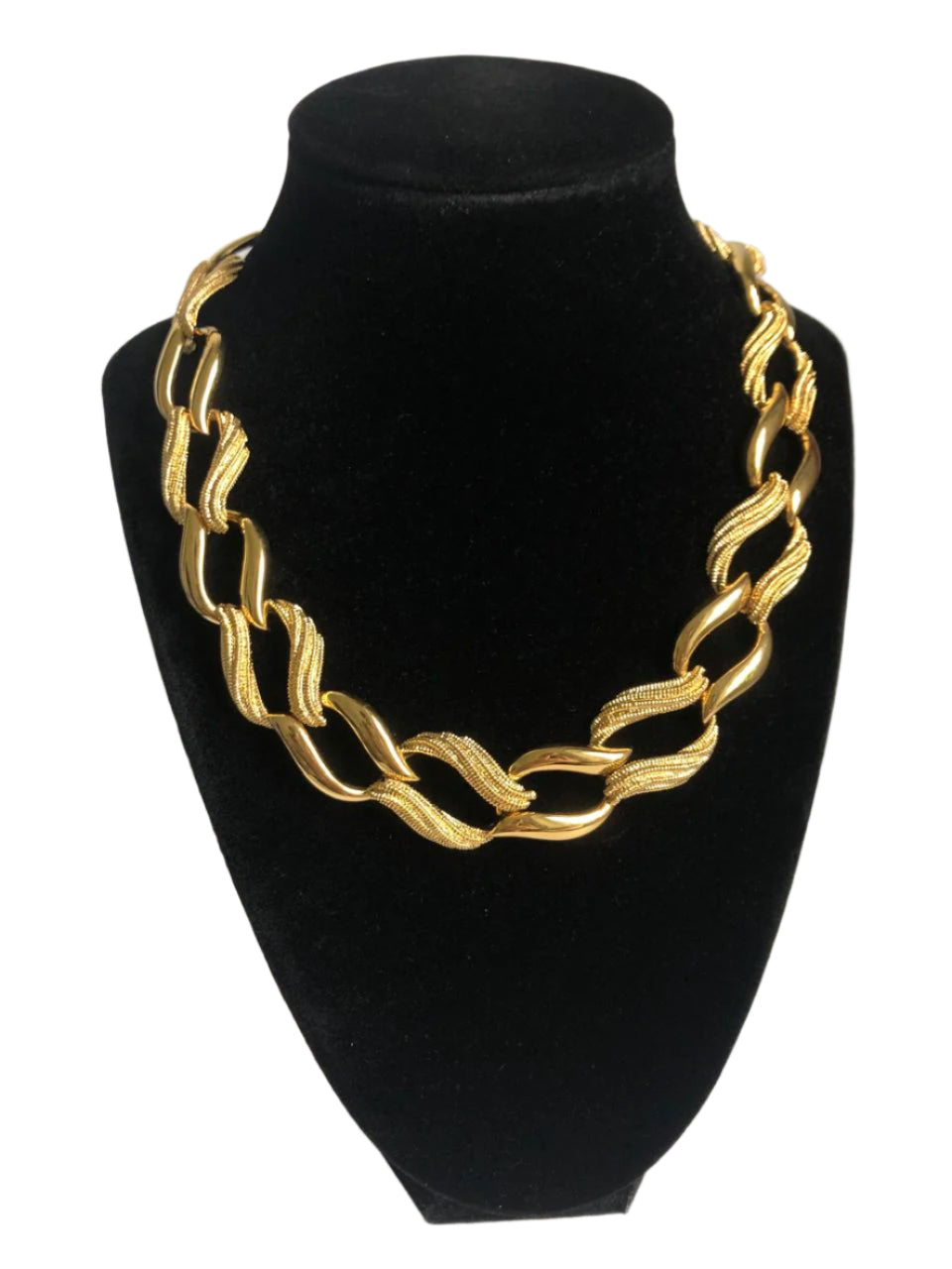 Napier necklace chain texture link gold tone