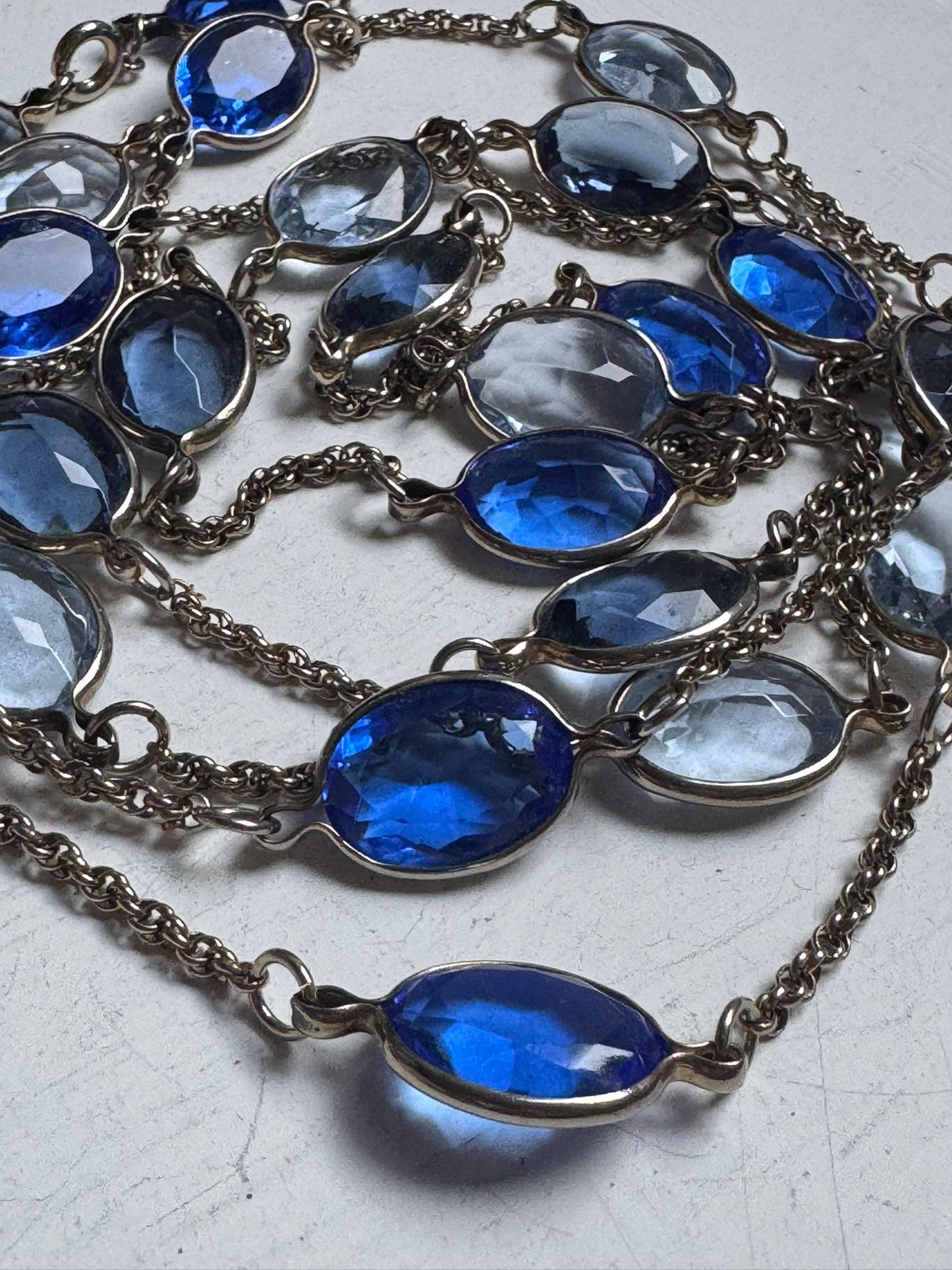 Art Deco necklace long sautoir cut blue crystal open back links