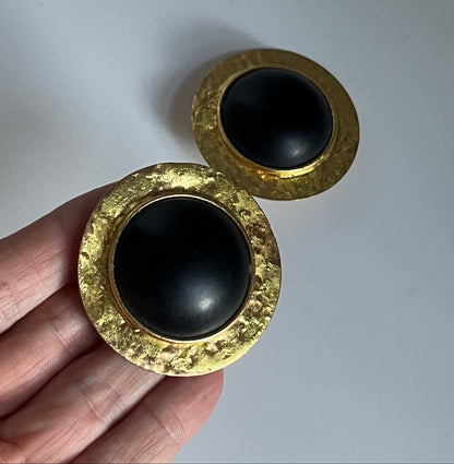 Vintage earrings clip on large runway size black cabochon