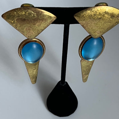 Vintage earrings clip on dangle blue lucite cabochon