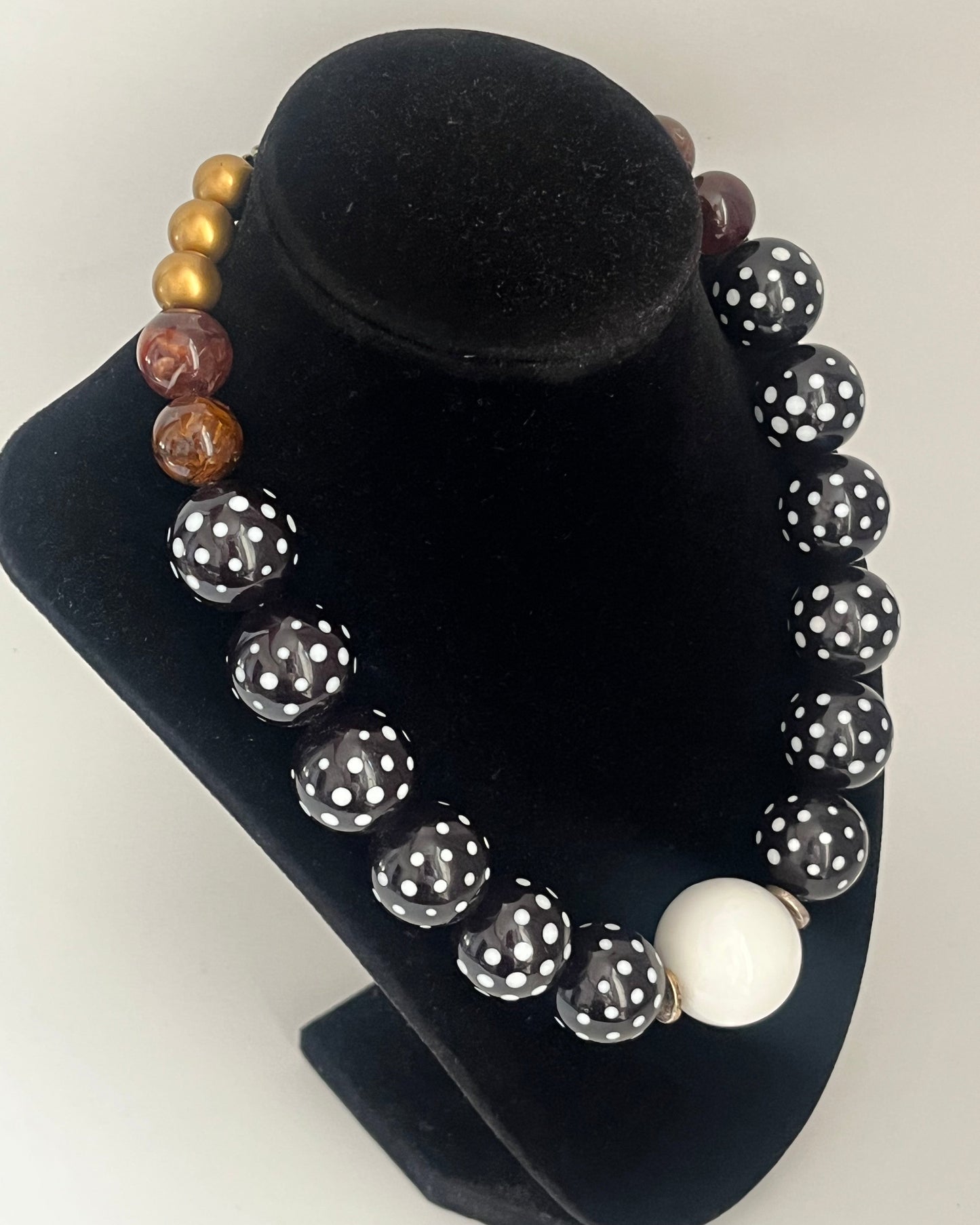 Vintage Les Bernard necklace plastic beads