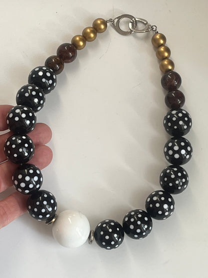 Vintage Les Bernard necklace plastic beads