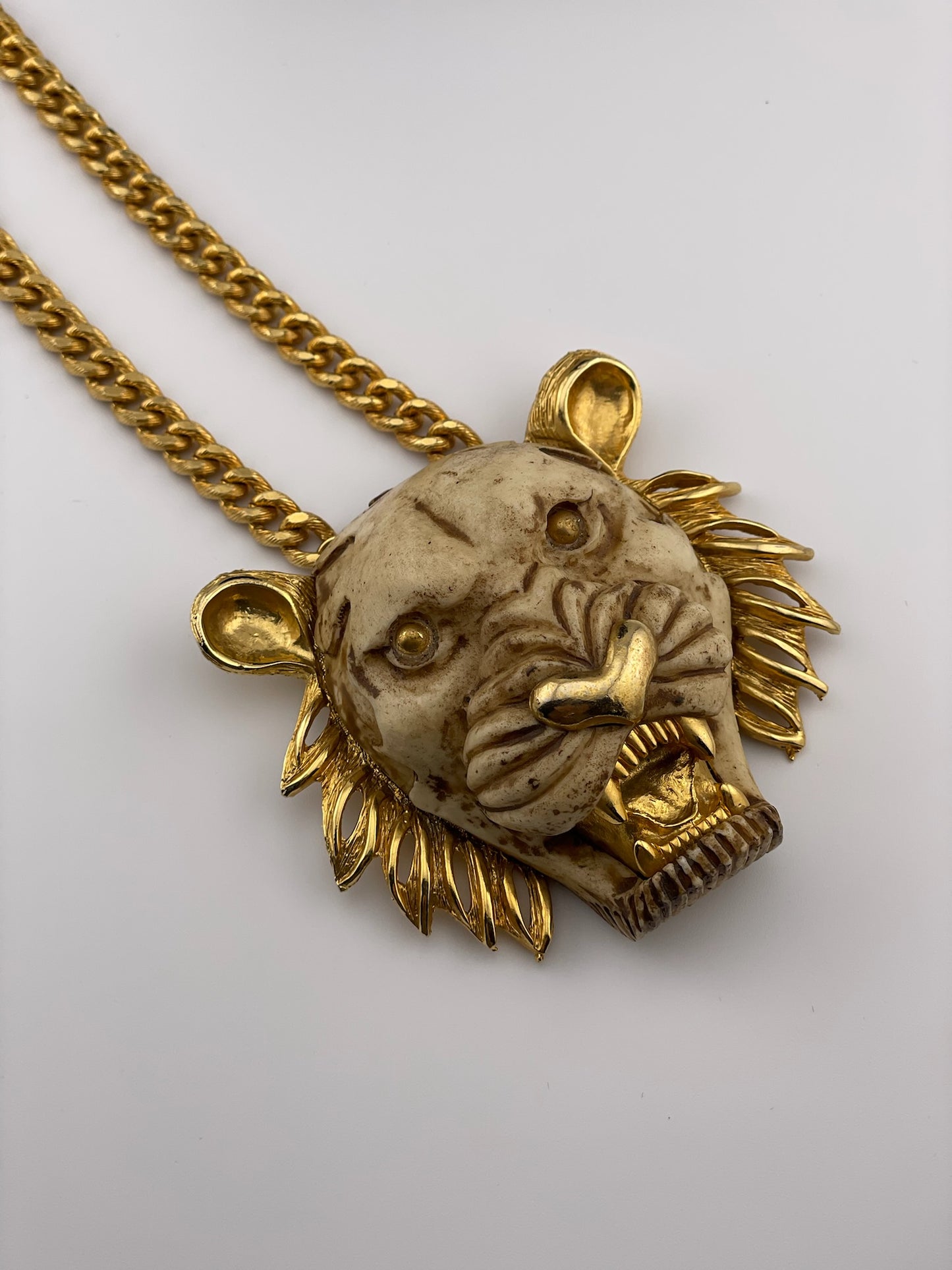 Vintage HATTIE CARNEGIE  Tiger Necklace