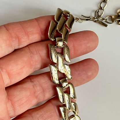 Vintage Monet necklace collar gold tone 1950's