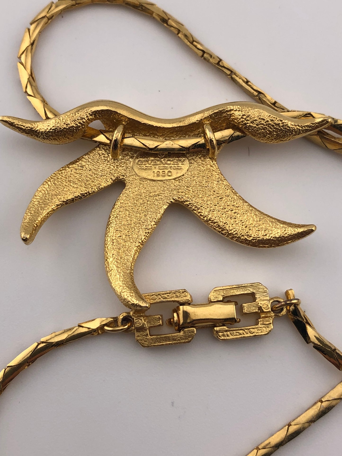 Vintage necklace GIVENCHY starfish  slide  pendant