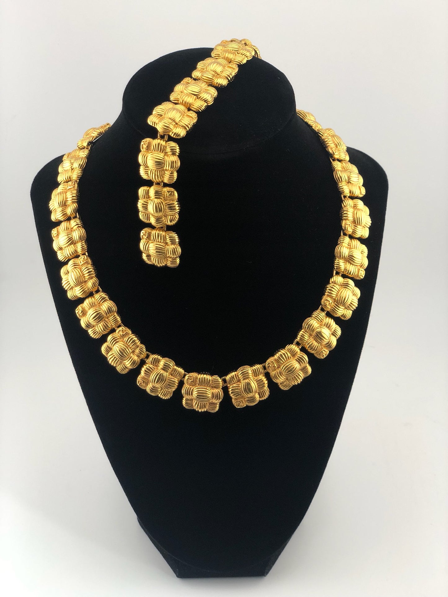 Vintage FENDI Textured Basket Weave Necklace