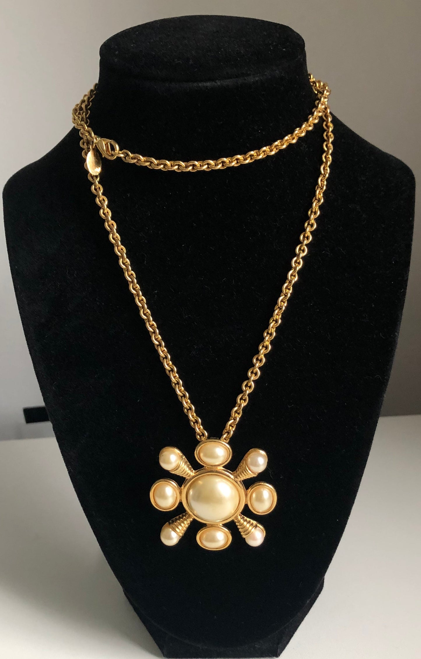 Vintage KJL necklace brooch pendant cross