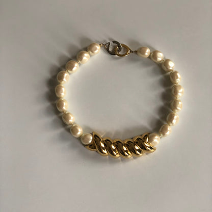 Vintage Les Bernard necklace pearl simulate beads swirl part